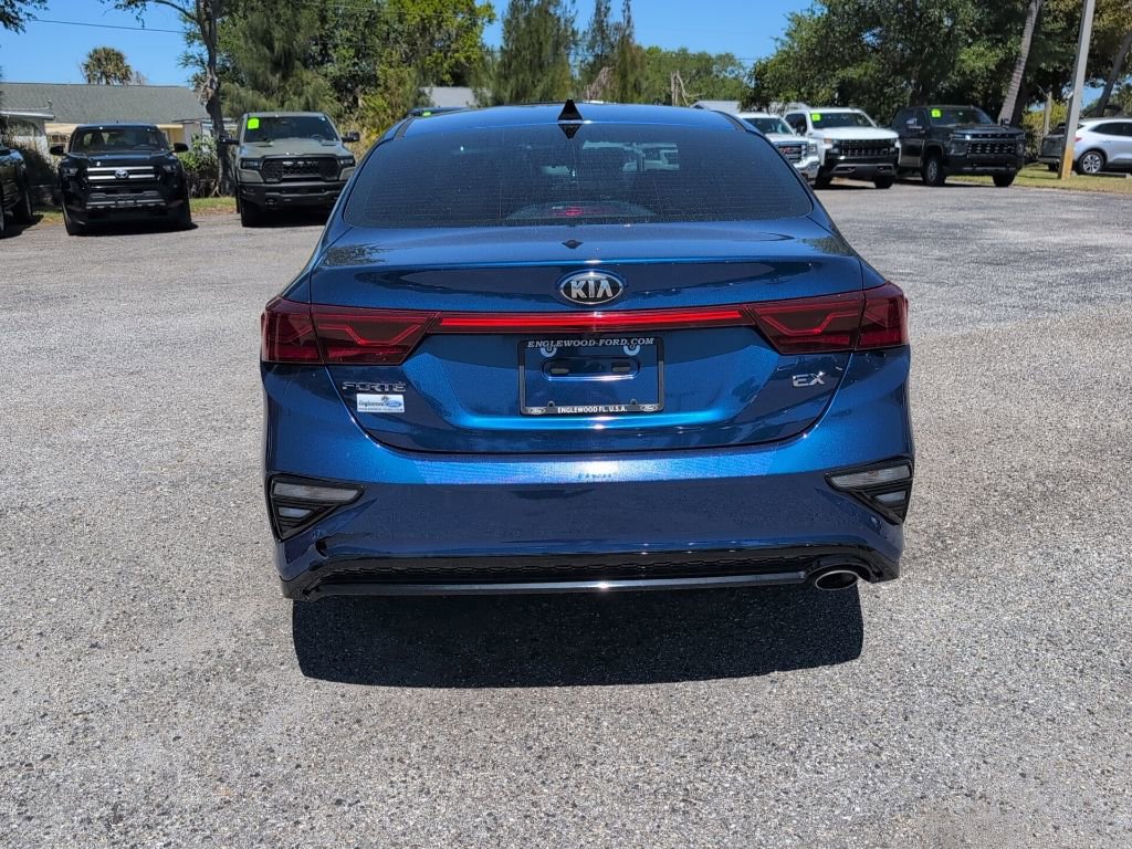 Used 2021 Kia Forte EX image 4