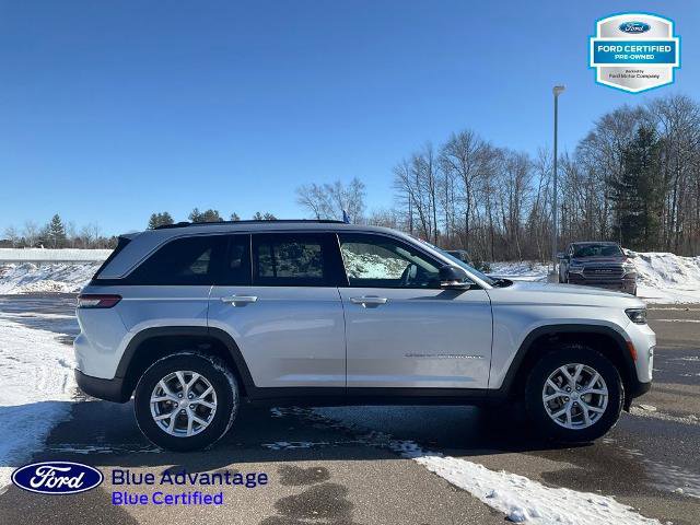 Used 2023 Jeep Grand Cherokee Limited AWD/4WD image 22