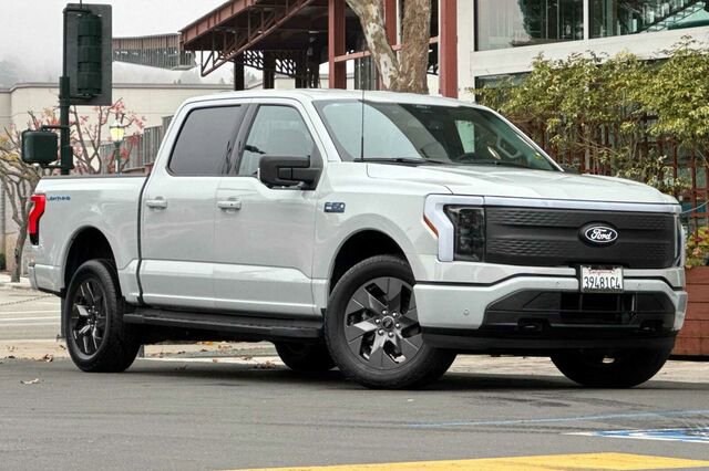Certified 2024 Ford F150 Lightning Flash w/ Max Trailer Tow Package image 2
