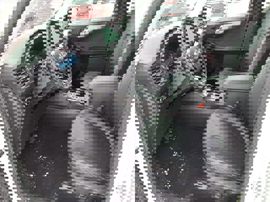 Certified 2025 Ford Escape Premium w/ PHEV Premium Package image 11