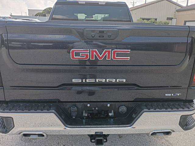 Used 2023 GMC Sierra 1500 SLT AWD/4WD image 14