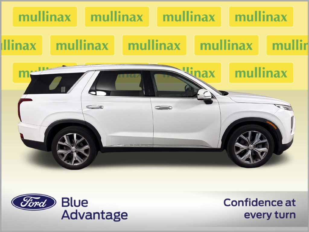 Used 2020 Hyundai Palisade SEL FWD image 2