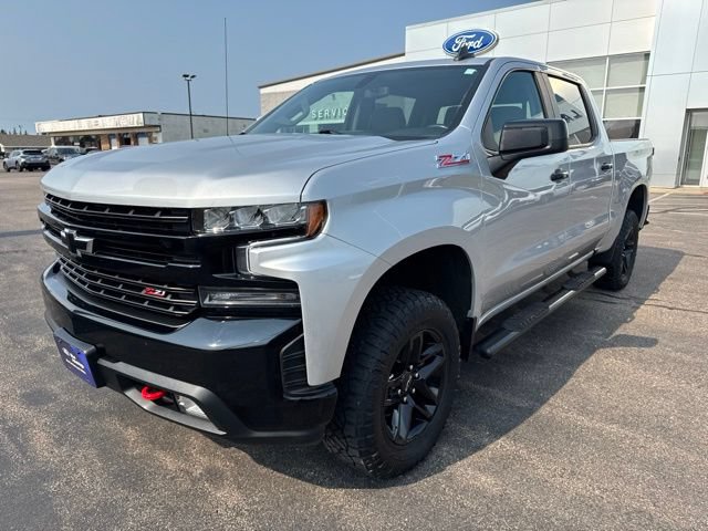 Used 2021 Chevrolet Silverado 1500 LT Trail Boss w/ Convenience Package II AWD/4WD image 3