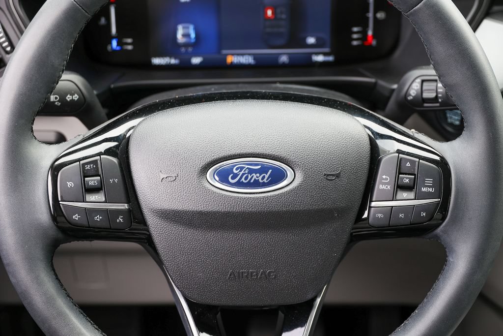 Certified 2023 Ford Escape Active AWD/4WD image 9