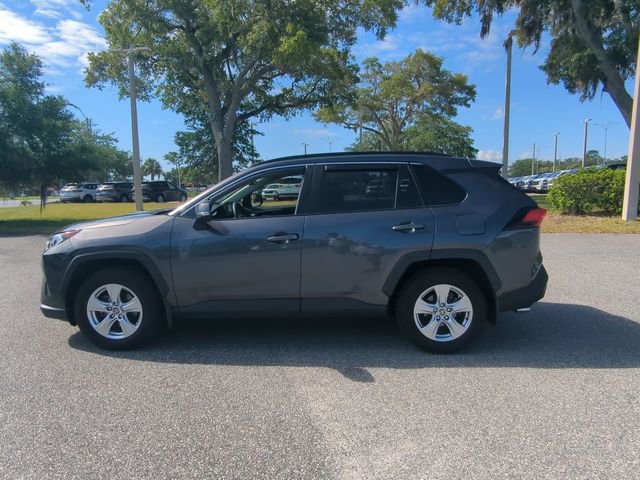 Used 2020 Toyota RAV4 XLE w/ XLE Grade Weather Package AWD/4WD image 8