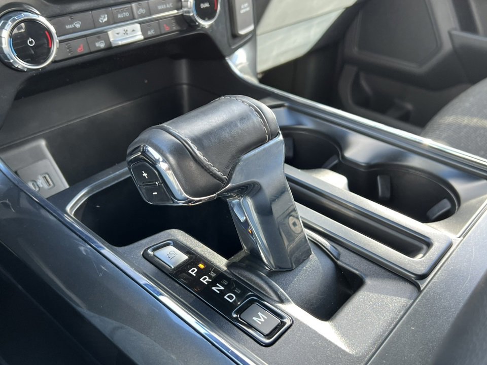 Certified 2022 Ford F150 XLT w/ Equipment Group 302A High image 36