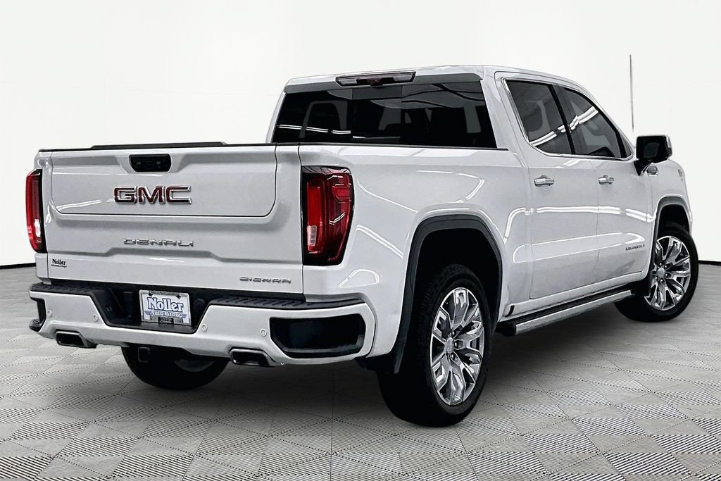 Used 2024 GMC Sierra 1500 Denali w/ Denali Reserve Package AWD/4WD image 2