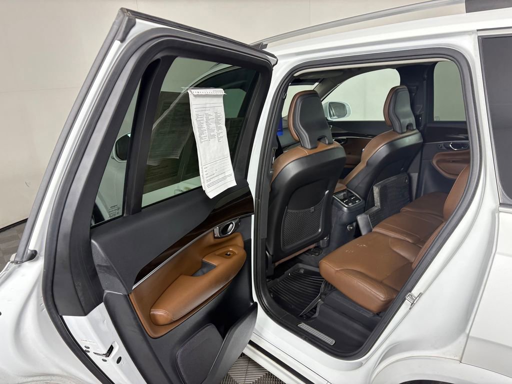 Used 2019 Volvo XC90 T6 Momentum w/ Advanced Package AWD/4WD image 27