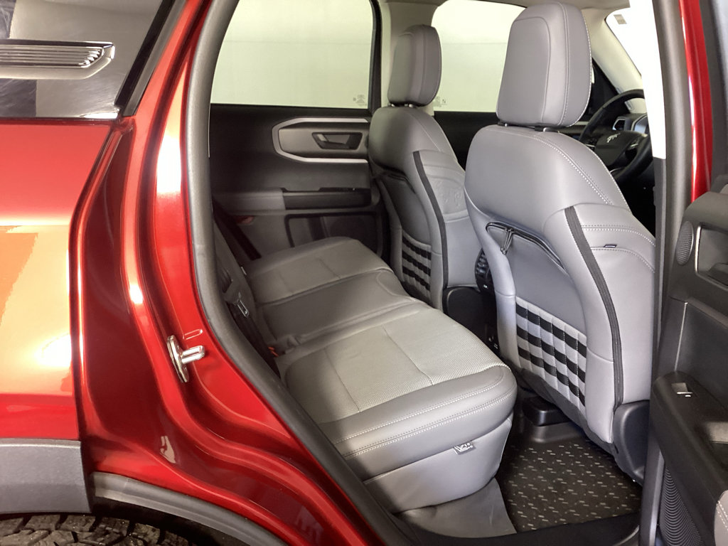 Certified 2025 Ford Bronco Sport Badlands w/ Badlands Tech Package AWD/4WD image 12