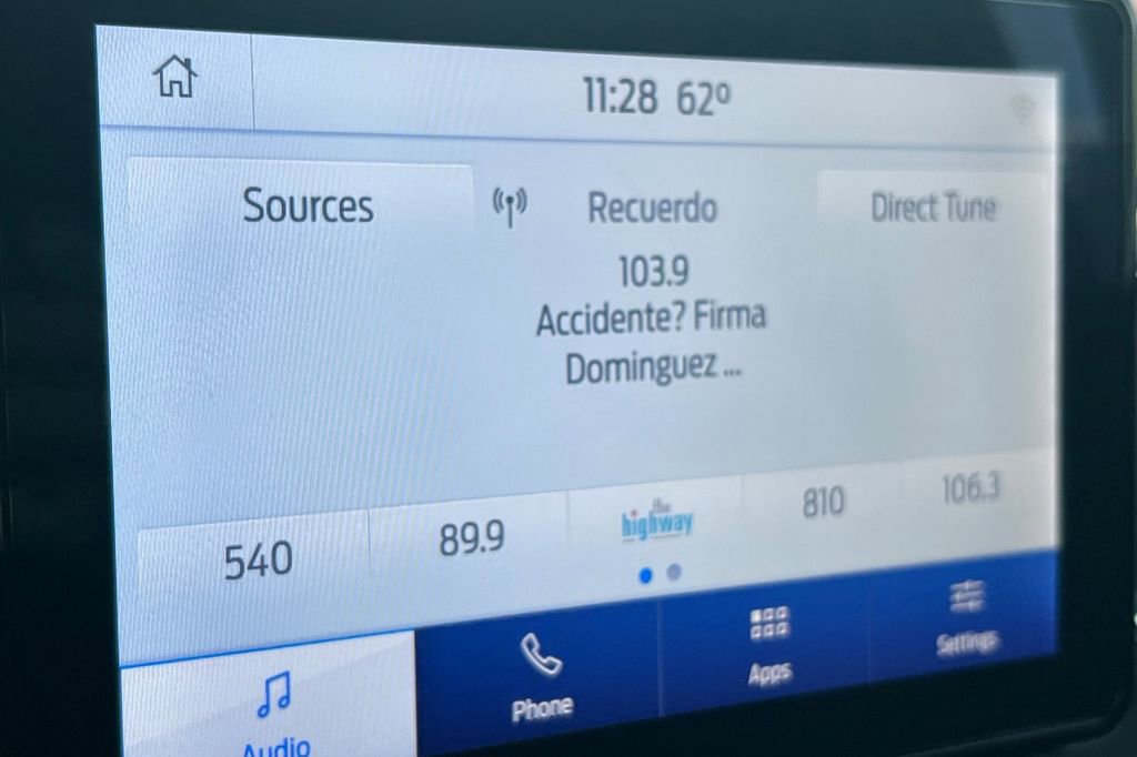 Certified 2020 Ford Explorer XLT w/ Equipment Group 202A image 21