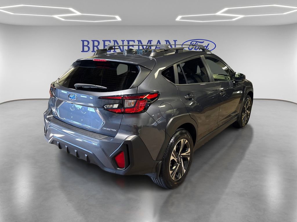 Used 2024 Subaru Crosstrek 2.0i Premium AWD/4WD image 7