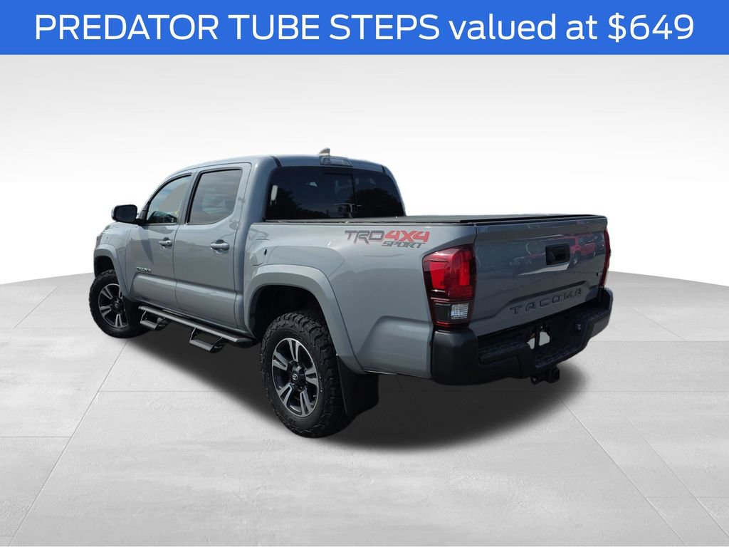 Used 2019 Toyota Tacoma TRD Sport AWD/4WD image 7