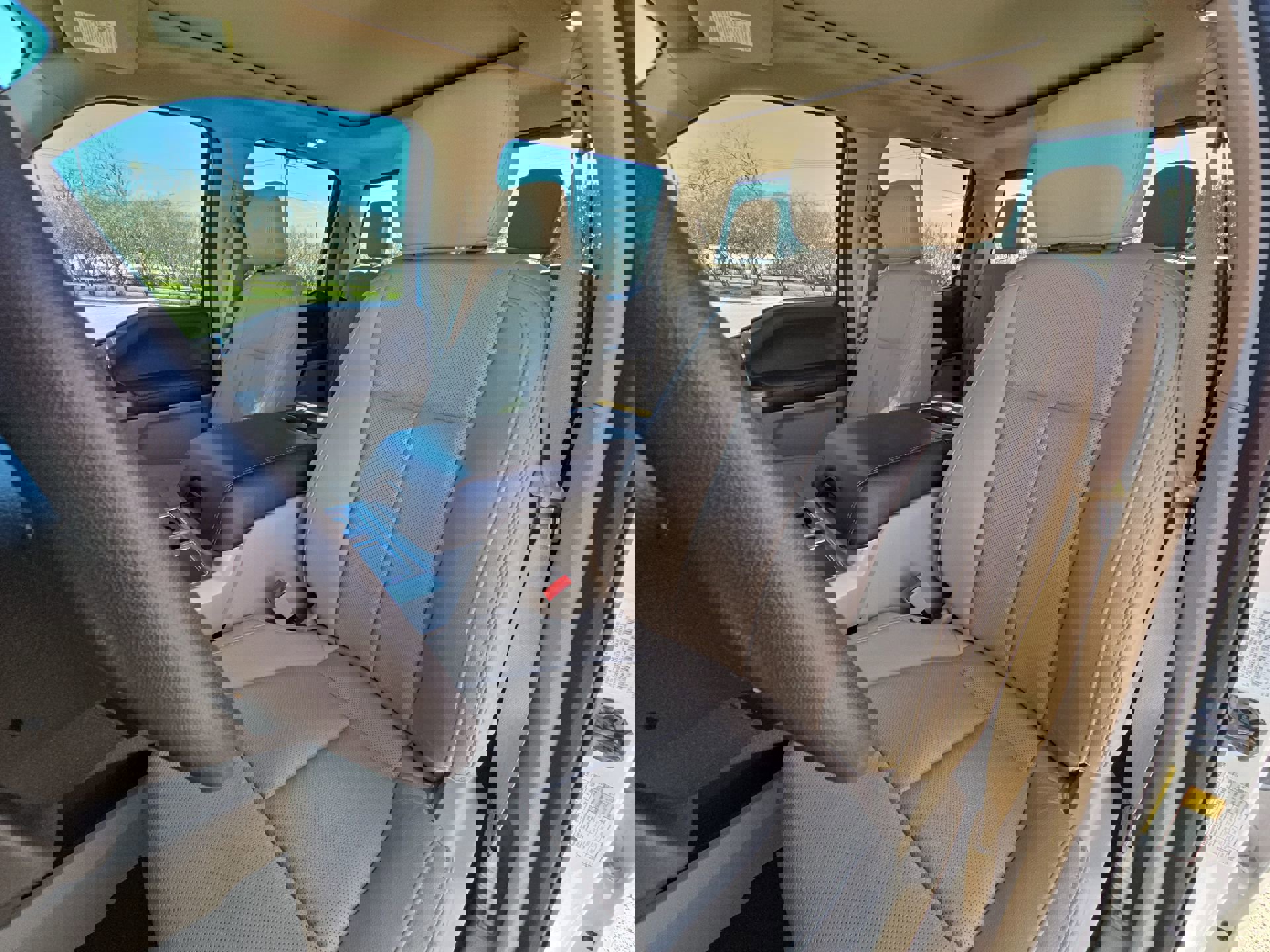 Certified 2018 Ford F150 Lariat image 11