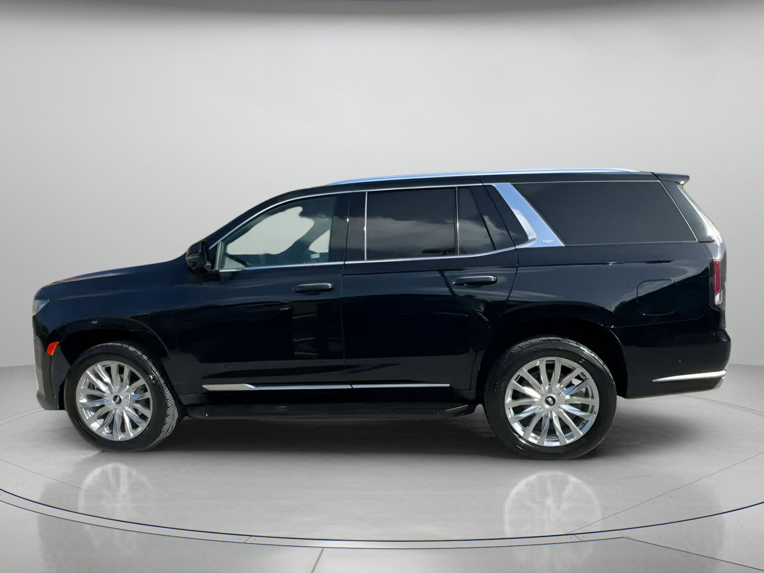 Used 2023 Cadillac Escalade Premium Luxury image 8