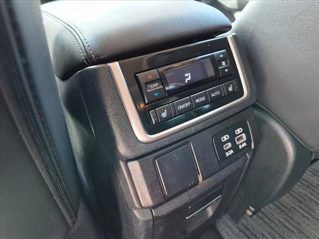 Used 2023 Subaru Ascent Limited w/ Technology Package AWD/4WD image 19