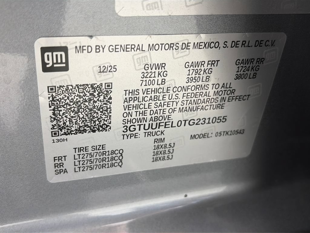 Used 2026 GMC Sierra 1500 AT4X AWD/4WD image 9
