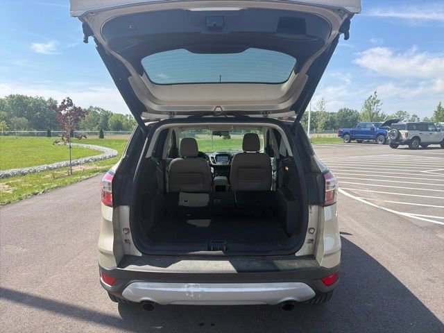 Certified 2018 Ford Escape SEL FWD image 10