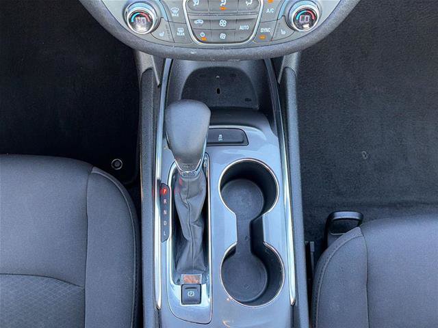 Used 2023 Chevrolet Malibu LT FWD image 28