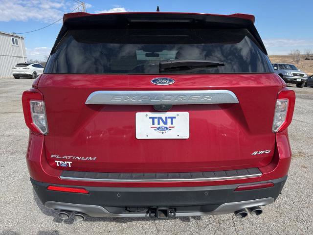 Certified 2024 Ford Explorer Platinum w/ Technology Package image 4