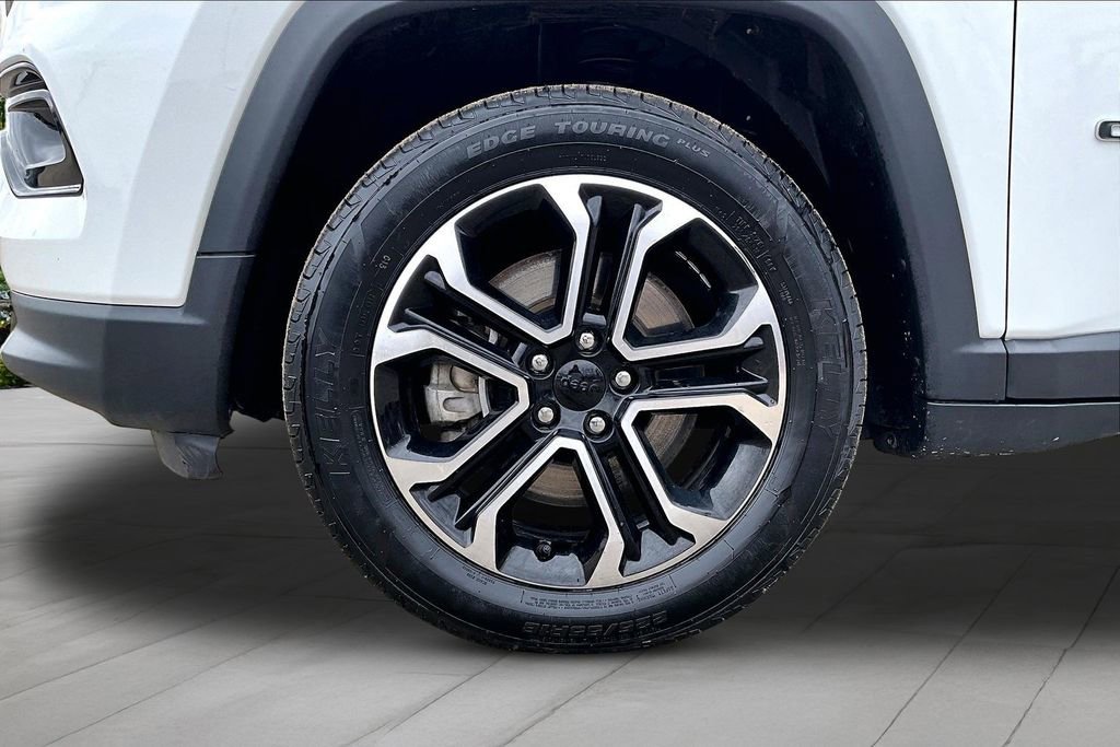 Used 2023 Jeep Compass Limited AWD/4WD image 9
