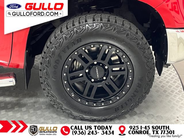 Used 2020 Toyota Tundra SR5 w/ SR5 Leather Package AWD/4WD image 9