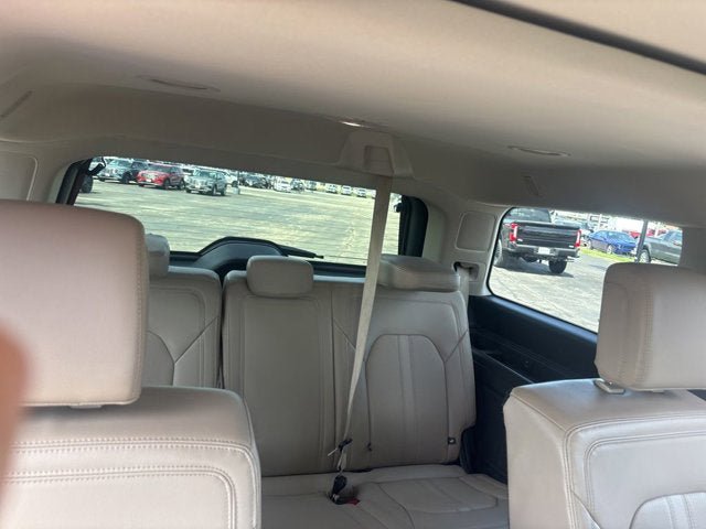 Certified 2022 Ford Expedition Limited AWD/4WD image 11