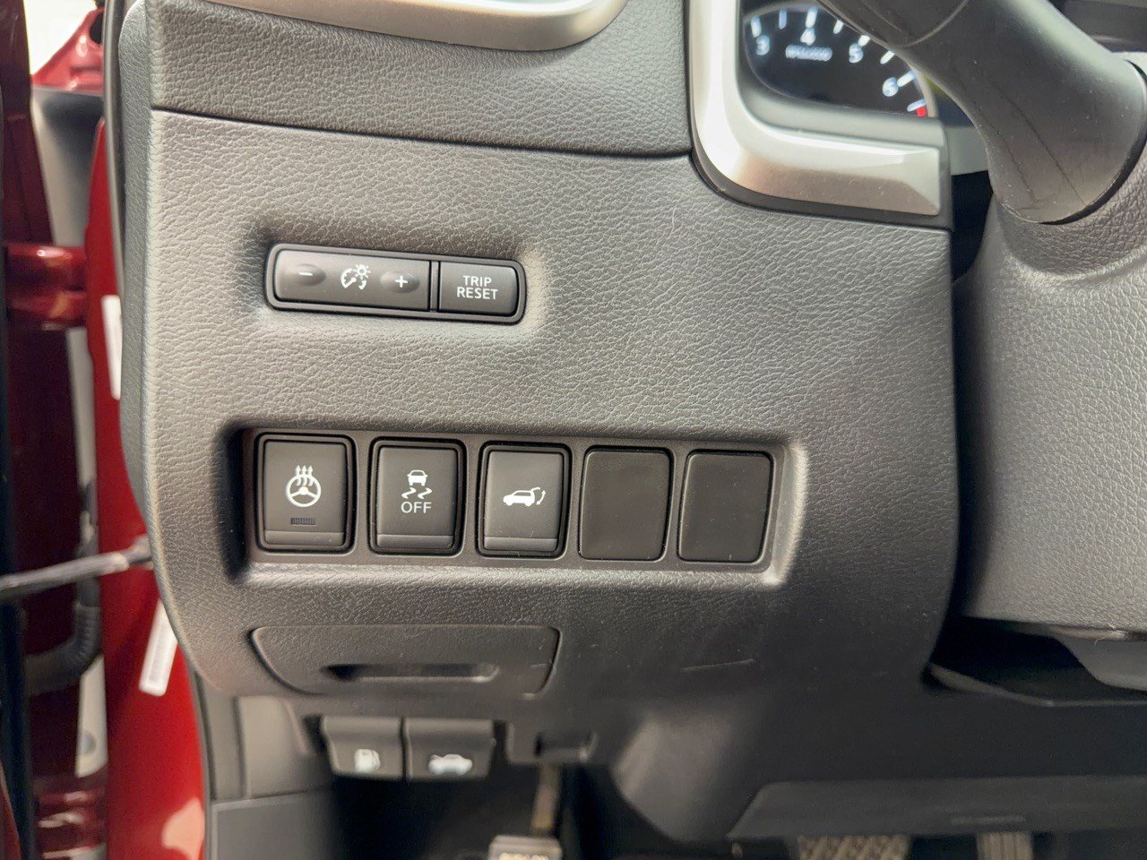Used 2018 Nissan Murano SL w/ Moonroof Package FWD image 31