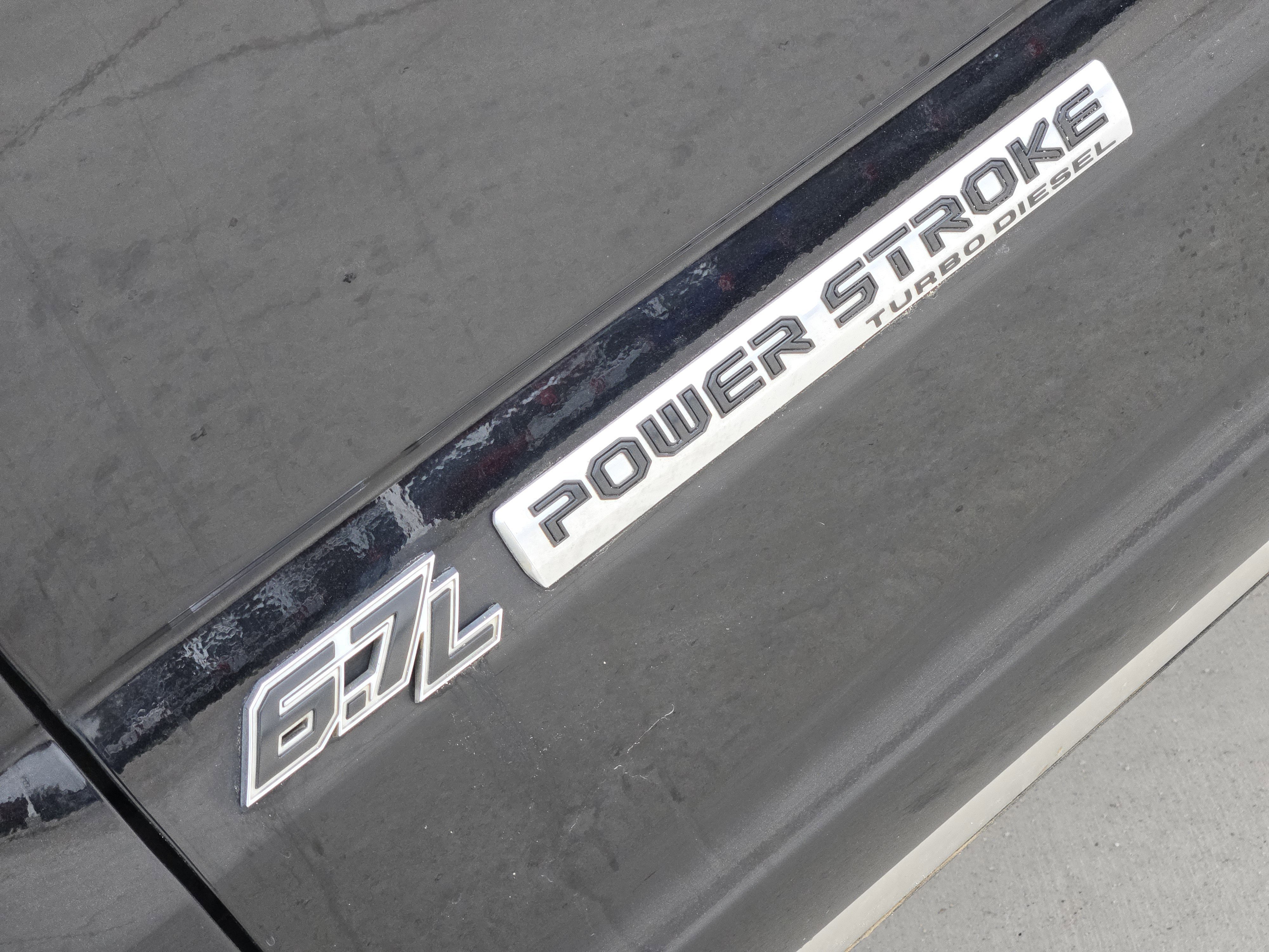 Certified 2022 Ford F250 Lariat w/ Tremor Off-Road Package image 11