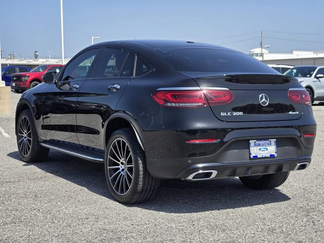 Used 2023 Mercedes-Benz GLC 300 4MATIC Coupe image 5