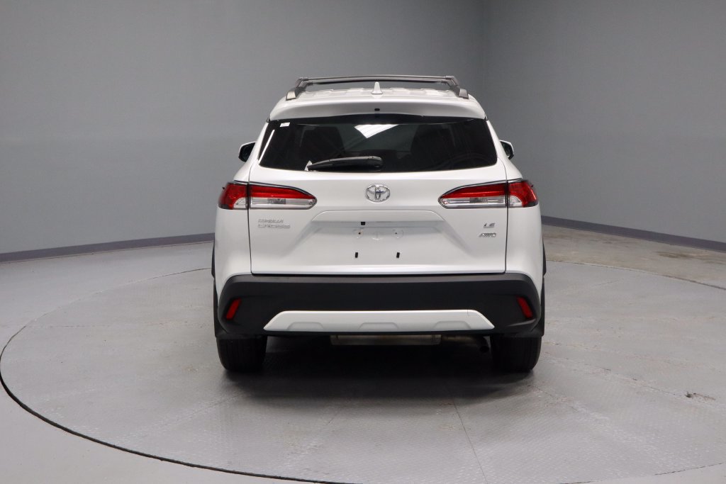 Used 2024 Toyota Corolla Cross LE w/ Moonroof Package AWD/4WD image 9