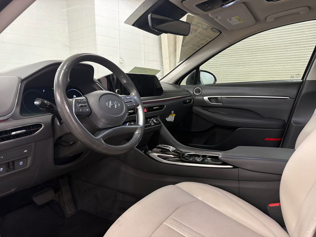 Used 2020 Hyundai Sonata Limited FWD image 6