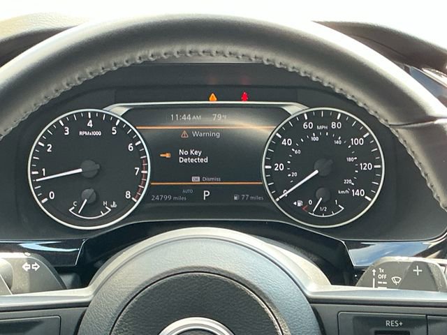 Used 2025 Nissan Pathfinder SV w/ SV Premium Package AWD/4WD image 14