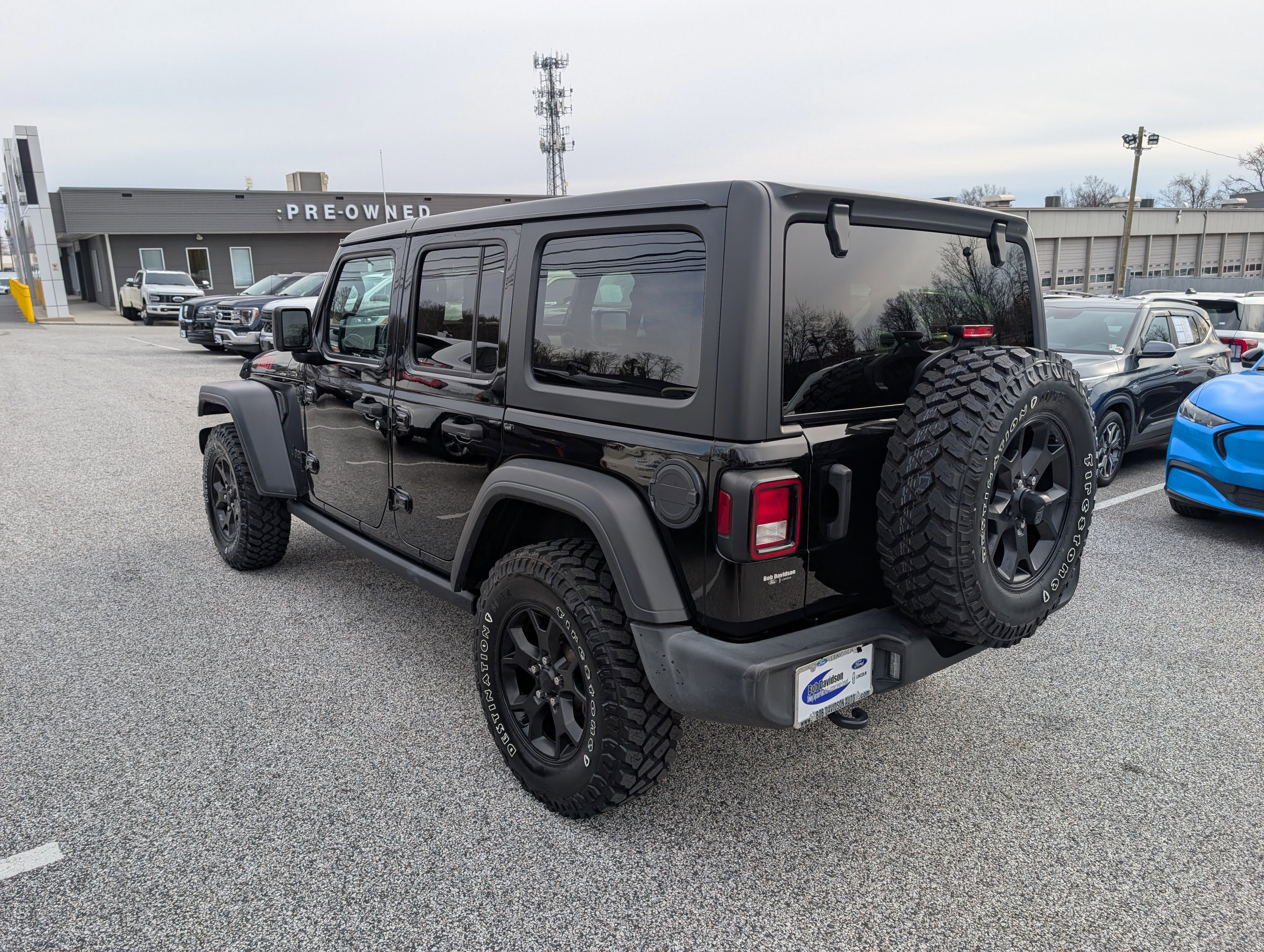 Used 2021 Jeep Wrangler Unlimited Willys image 5