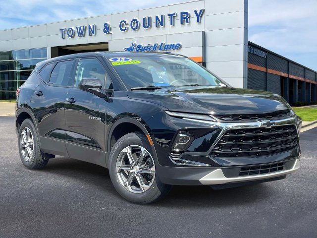 Used 2025 Chevrolet Blazer LT w/ Driver Confidence Package