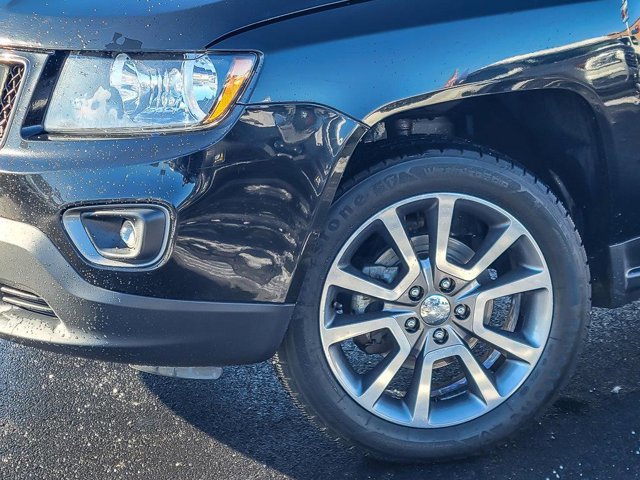 Used 2017 Jeep Compass Sport w/ Power Value Group image 7