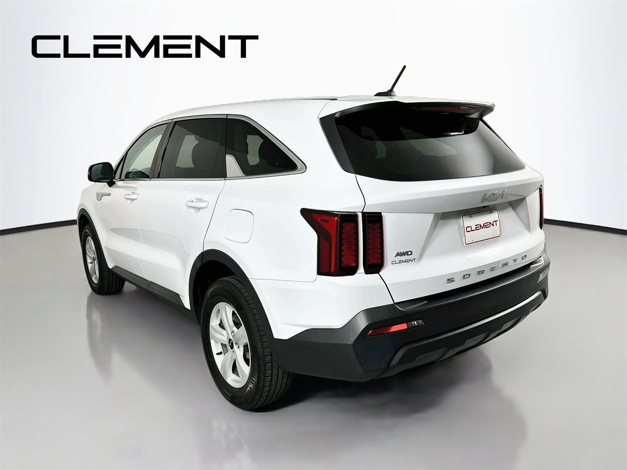 Used 2022 Kia Sorento LX AWD/4WD image 10