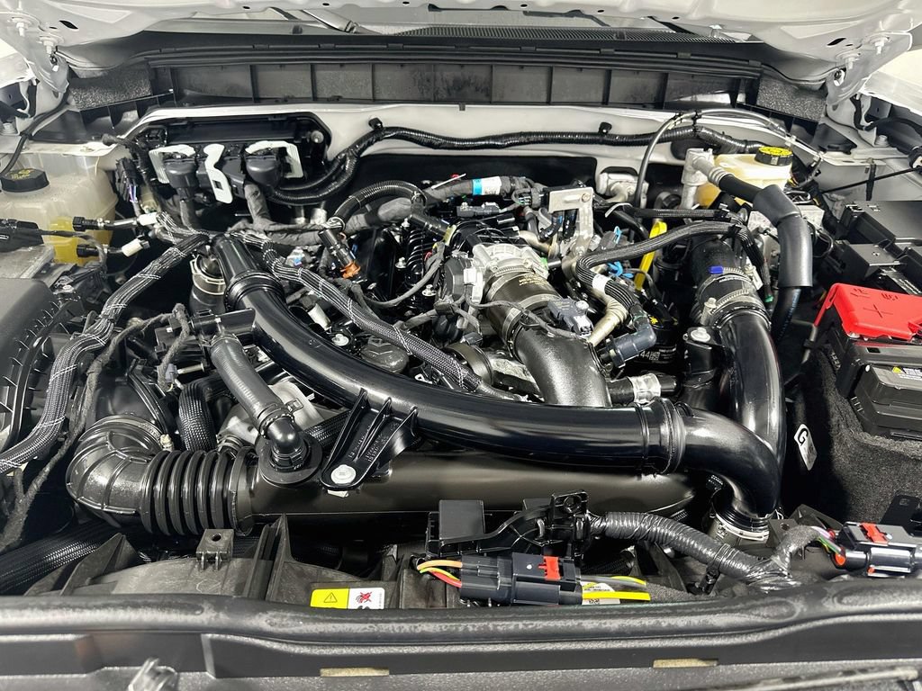Certified 2025 Ford Bronco Outer Banks AWD/4WD image 19