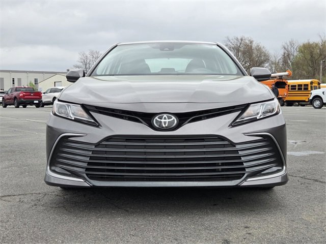 Used 2023 Toyota Camry LE image 8