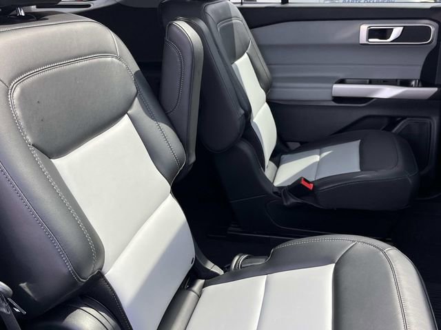 Certified 2024 Ford Explorer XLT w/ Equipment Group 202A image 25