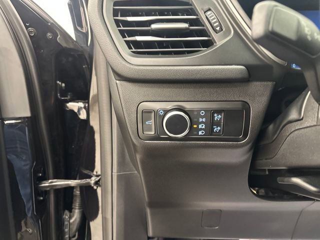 Certified 2024 Ford Escape Active w/ Cold Weather Package image 27