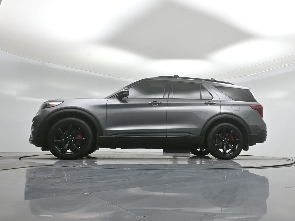 Certified 2021 Ford Explorer ST w/ Equipment Group 401A AWD/4WD image 48