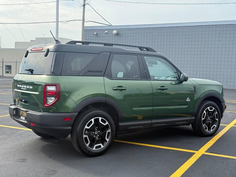 Certified 2023 Ford Bronco Sport Outer Banks w/ Tech Package AWD/4WD image 3