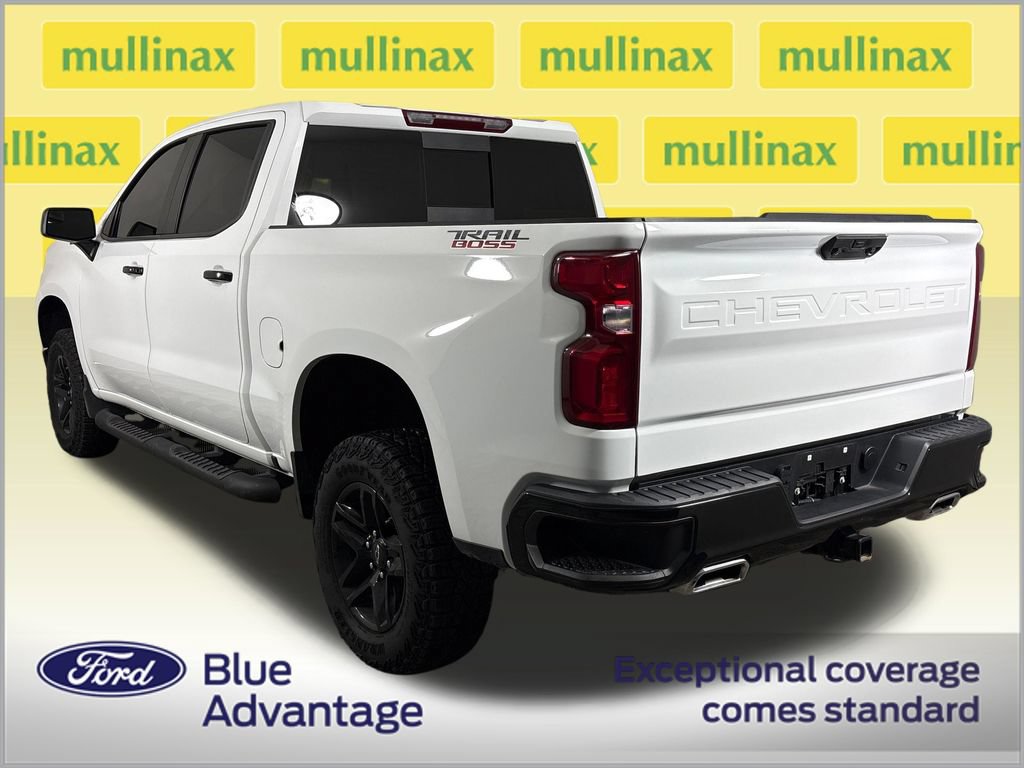 Used 2025 Chevrolet Silverado 1500 LT Trail Boss w/ Convenience Package II AWD/4WD image 10