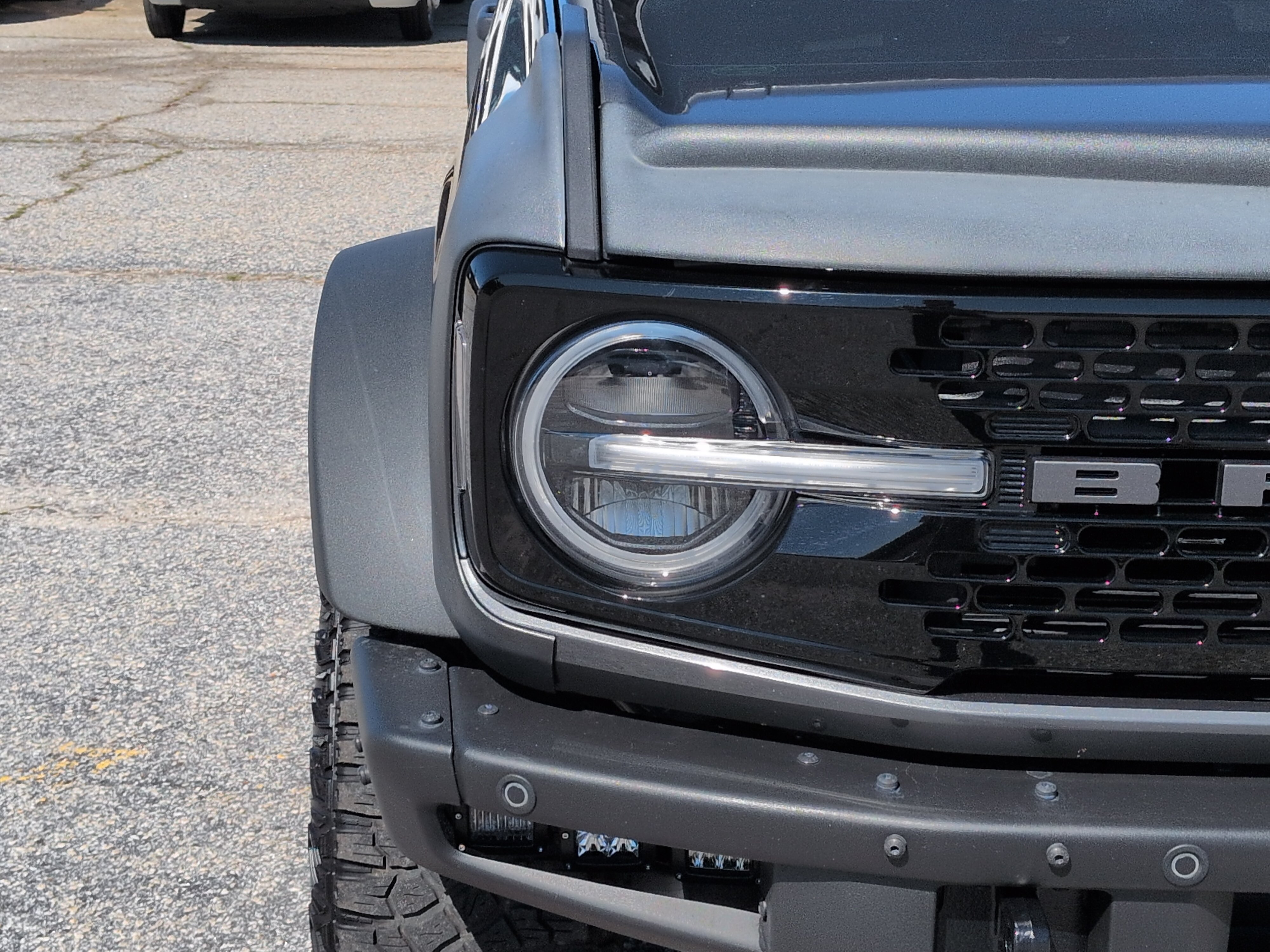 Certified 2022 Ford Bronco Wildtrak AWD/4WD image 8