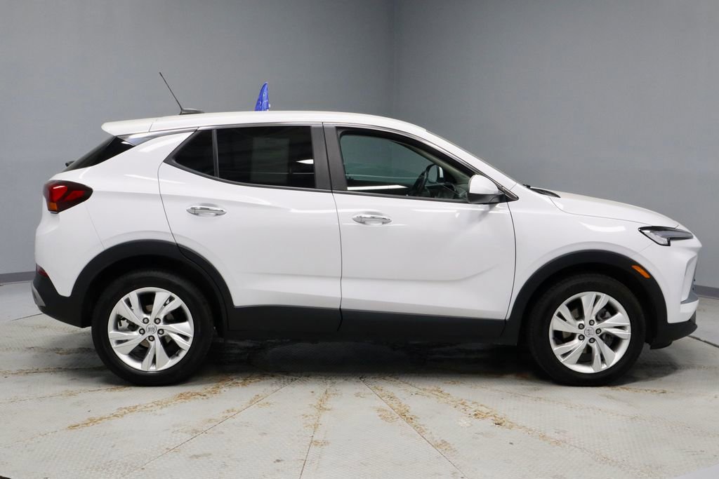 Used 2025 Buick Encore GX Preferred FWD image 5