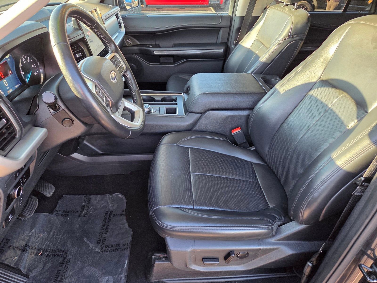 Certified 2024 Ford Expedition Max XLT image 10