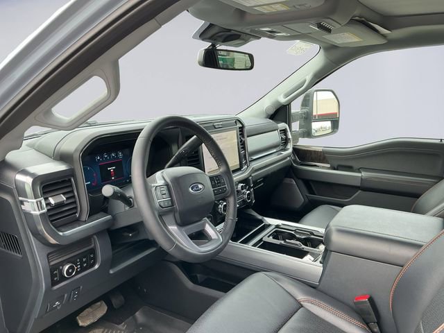 Certified 2025 Ford F450 Lariat w/ FX4 Off-Road Package AWD/4WD image 9