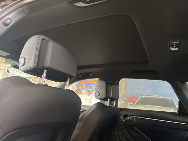 Used 2022 Audi Q3 2.0T Premium Plus image 11