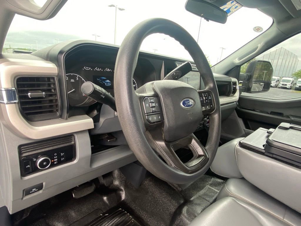 Certified 2023 Ford F250 XL w/ XL Driver Assist Package AWD/4WD image 9