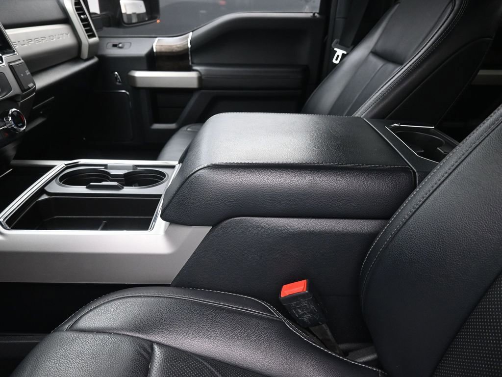 Certified 2022 Ford F250 Lariat w/ Lariat Value Package image 21